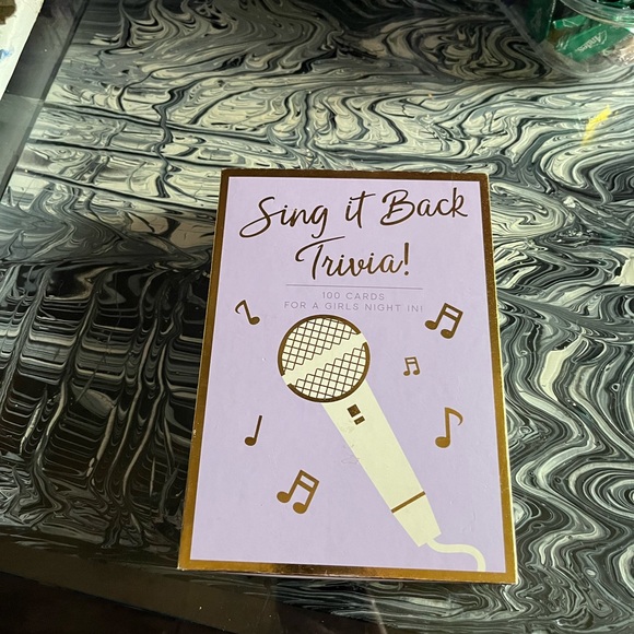 Girls Night In Game - Picture 1 of 3